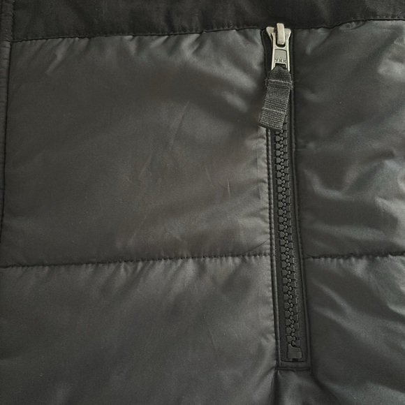 The North Face boys jacket - Picture 8 of 10